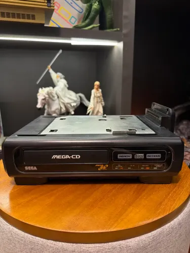 Mega CD Japonês ?de gaveta?