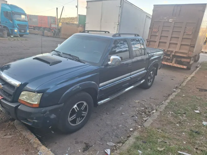 Chevrolet S10 Pick-up Exec. 2.8 4X2 CD TB Int.dies 2006