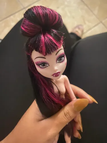 Boneca draculaura Sweet 1600