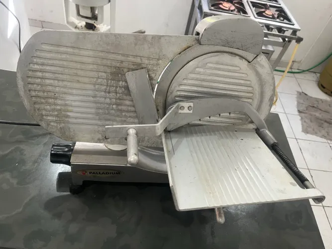 Fatiadora cortador de frios paladium manual