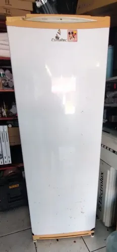 Geladeira Esmaltec