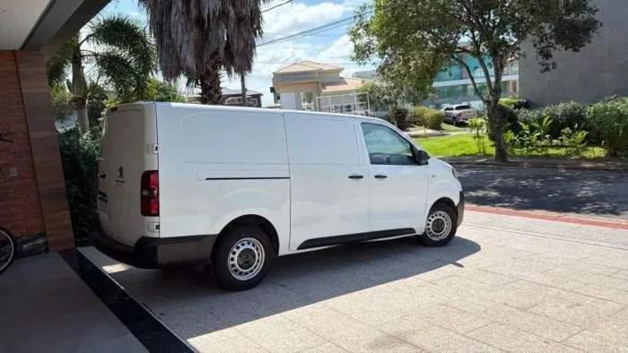 Peugeot Expert Business Pack 1.6 Turbo Diesel 2021