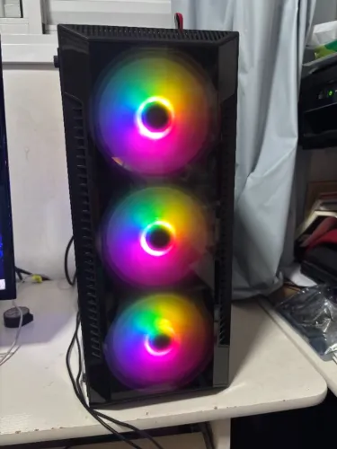 Computador I3: CPU I3 8100 - 16GB DDR4 - SSD 240 GB