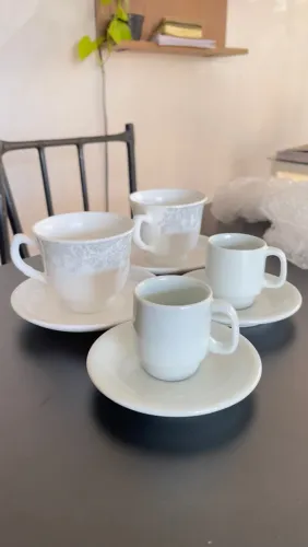 Xícaras de café e chá
