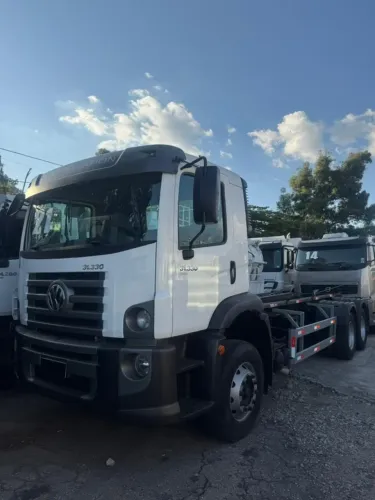VW 31.330 6X4 2021 ROLL ON ROLL OFF