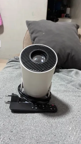 Projetor HY300 à venda