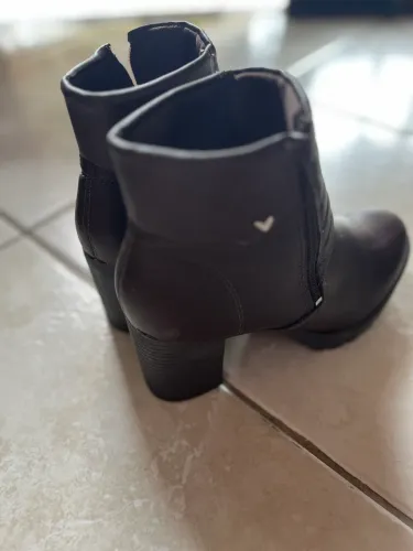 bota feminina marrom 37 NOVA