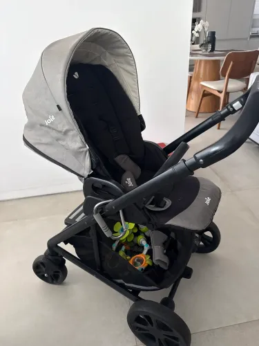 Carrinho joie de bebe completo