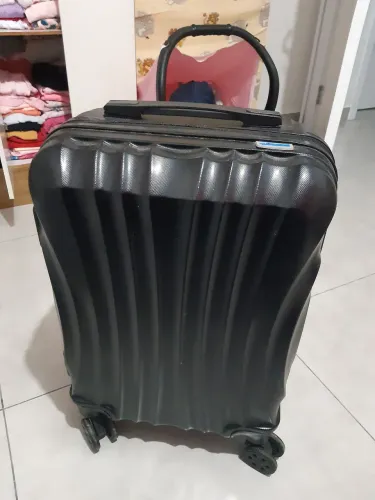 Vendo mala de viagem