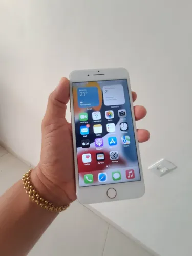 Iphone 7 plus top
