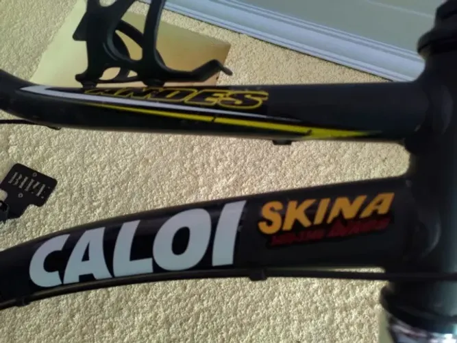 Bicicleta Caloi Andes - Suspensão dianteira - 21 velocidades