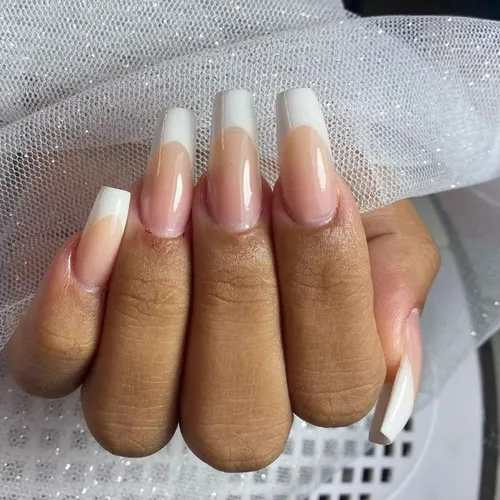 Manicure - Alongamento Francesa Reversa - Agendamento pelo Whats - No Setor Garavelo