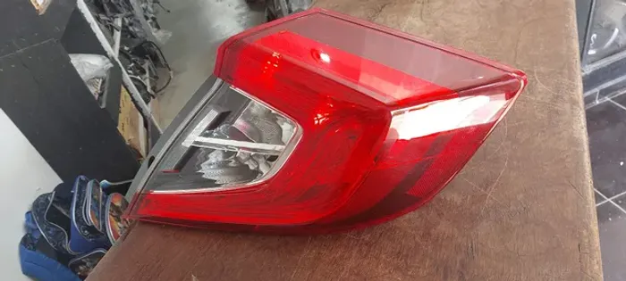 Lanterna civic g10 recuperado 