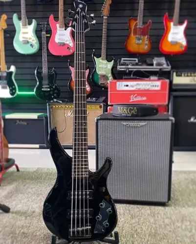 Baixo Yamaha TRBX-305 Indonésia 5 cordas Bk