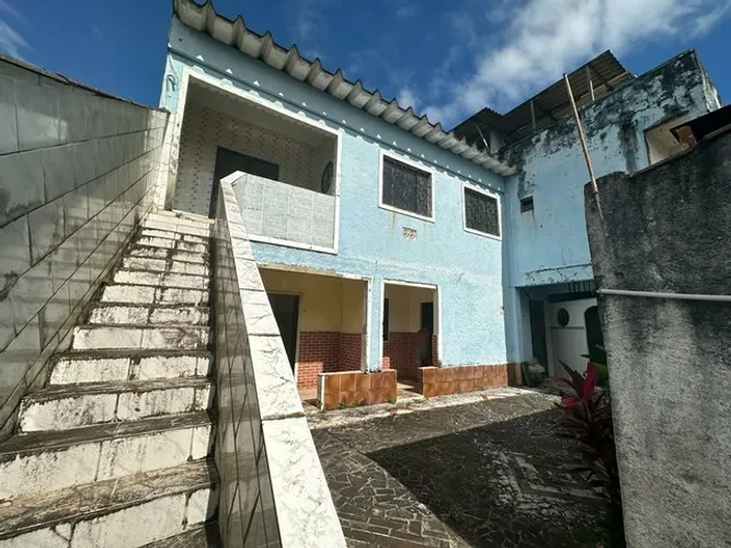 IMOBILIÁRIA NOVA ALIANÇA VENDE IMOVEL  DE FUNDOS