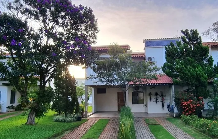 Venda de Casas / Condomínio na cidade de Araraquara
