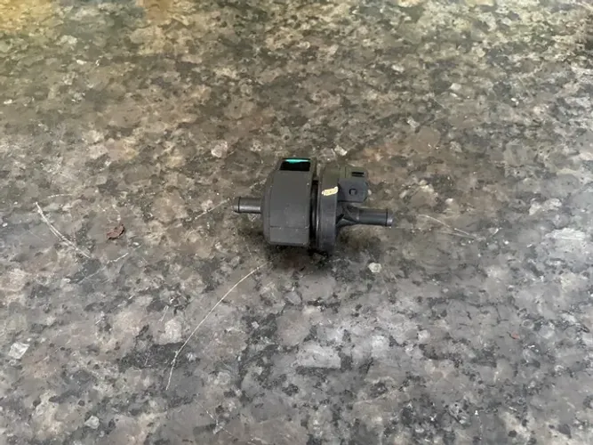 Válvula canister Cherry Arrizo 6 