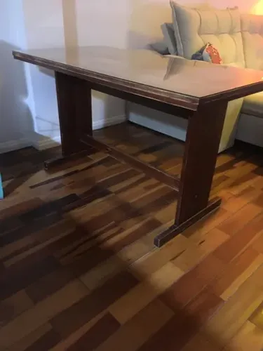 Mesa em madeira boa,  retangular, com vidro, 70 X 1,40  