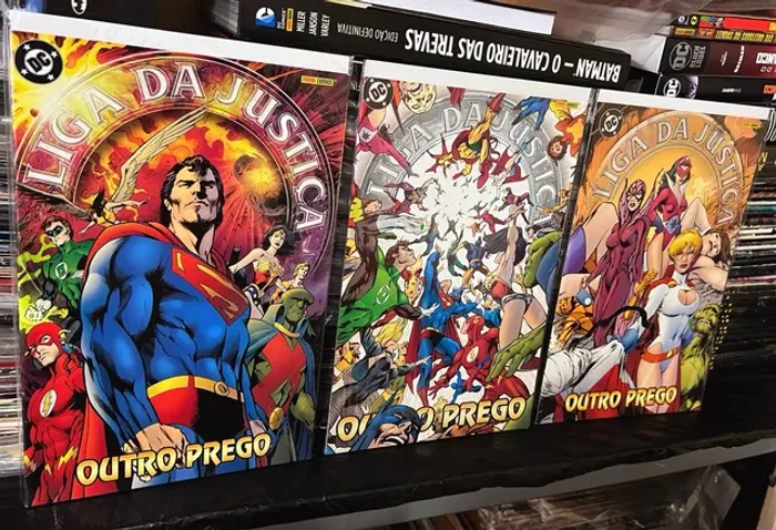 Liga da Justiça outro prego completa em perfeito estado