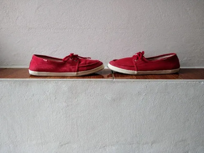 Tenis feminino Coca Cola vermelho Tamanho 39
