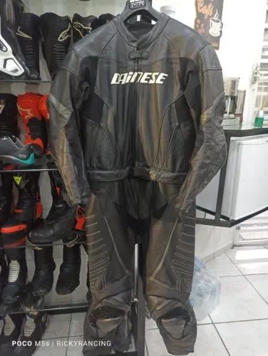 Macacão DAINESE 58 Eur duas peças modelo T RACING