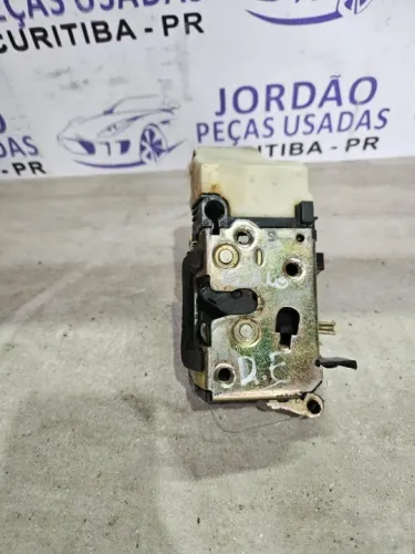 Fechadura Palio dianteira esquerda