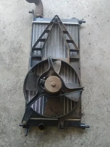Radiador GM Corsa com ventoinha 