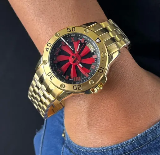 Relógio Invicta Speed Série ouro 