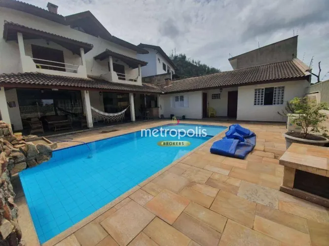 Casa à venda, 547 m² por R$ 2.000.000,00 - Centro - Águas de Lindóia/SP