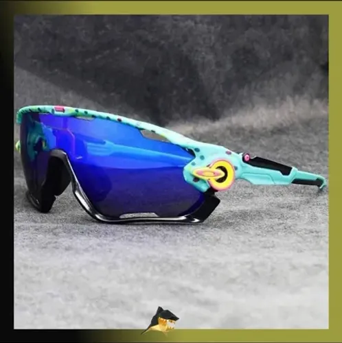 Óculos Oakley promo