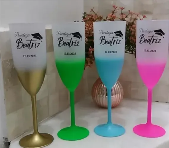 Taça de champanhe personalizada