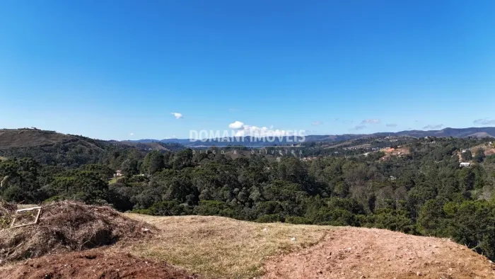 Lote de Terreno com Vista Deslumbrante na Região de Descansópolis - Campos do Jordão/SP