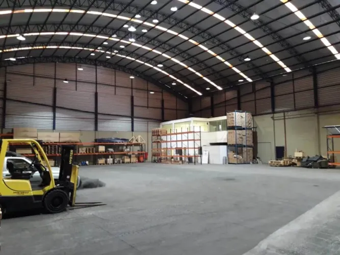 Oportunidade Única: Venda de Amplo Galpão Industrial/Logístico!