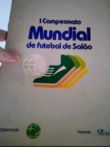 Para Colecionador Encarte do Primeiro Campeonato Mundial de Futebol de Salão