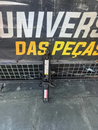 Macaco hidráulico automotivo