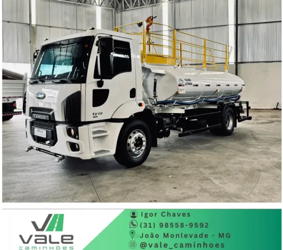 Caminhão Pipa Ford Cargo 1719 - 10.000 Litros