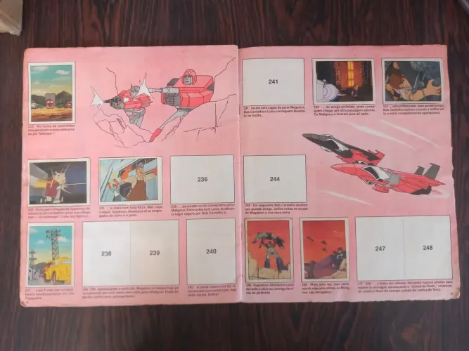 Álbum de figurinhas Transformers 1986