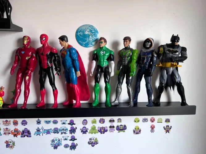 Heróis da DC e Marvel - Coleção de Figuras de Ação