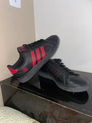 Tênis Adidas Flamengo