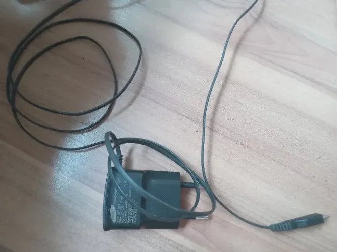 Carregador para celular tipo B