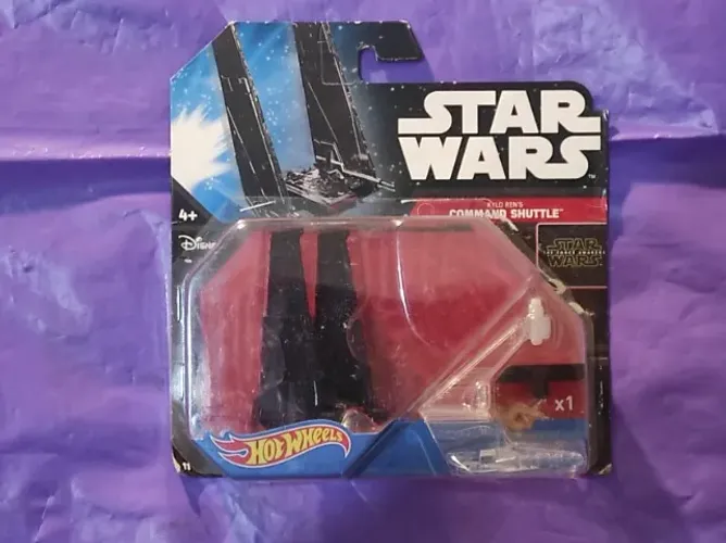 Nave Star Wars Command Shuttle Kylo Ren?s - Hot Wheels Mattel - Lacrada!