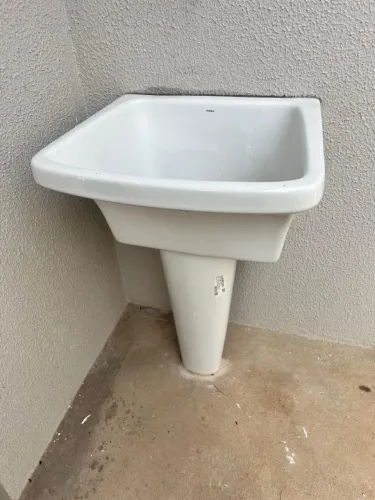 Tanque Novo Cerâmico Com Base