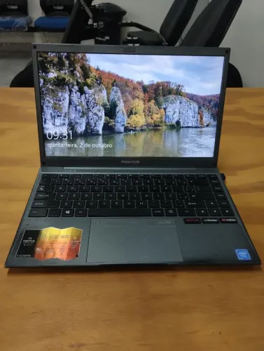 Notebook Positivo Motion em bom estado!