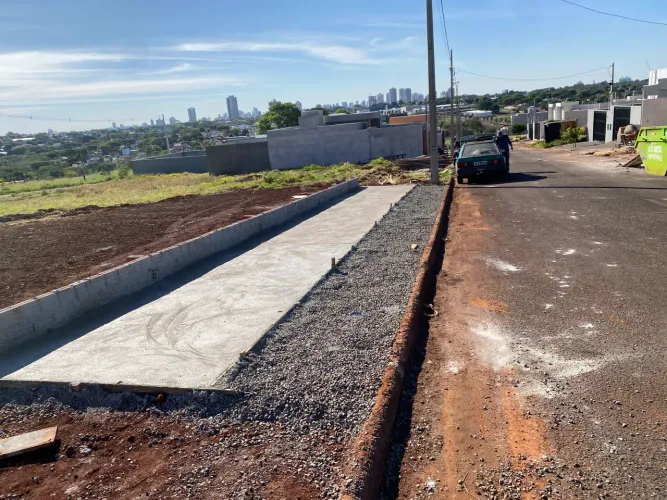 Jardim centro civico sub-esquina no alto sol manha