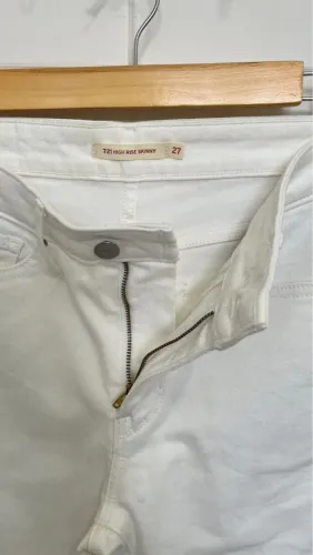 Calça Jeans Skinny Branca Levi's 721 - 27