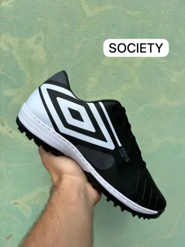 Chuteira Umbro Pro club 5 premium