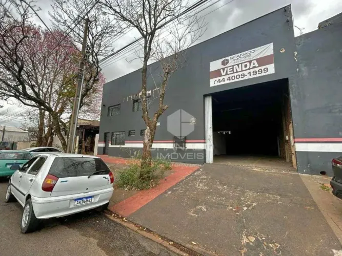 Barracão à venda, 402 m² por R$ 1.500.000,00 - Jardim Andrade - Maringá/PR