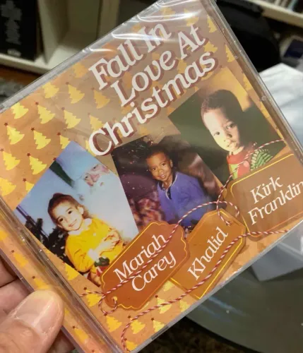 Mariah Carey Fall In Love With Christmas cd importado