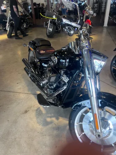 Fat boy 2024  500 km estado zero 