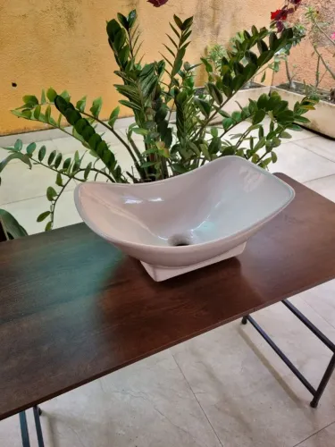 cuba de apoio para banheiro, cor areia, 46 x 29 x 16 cm, linha barcelona, marca japi